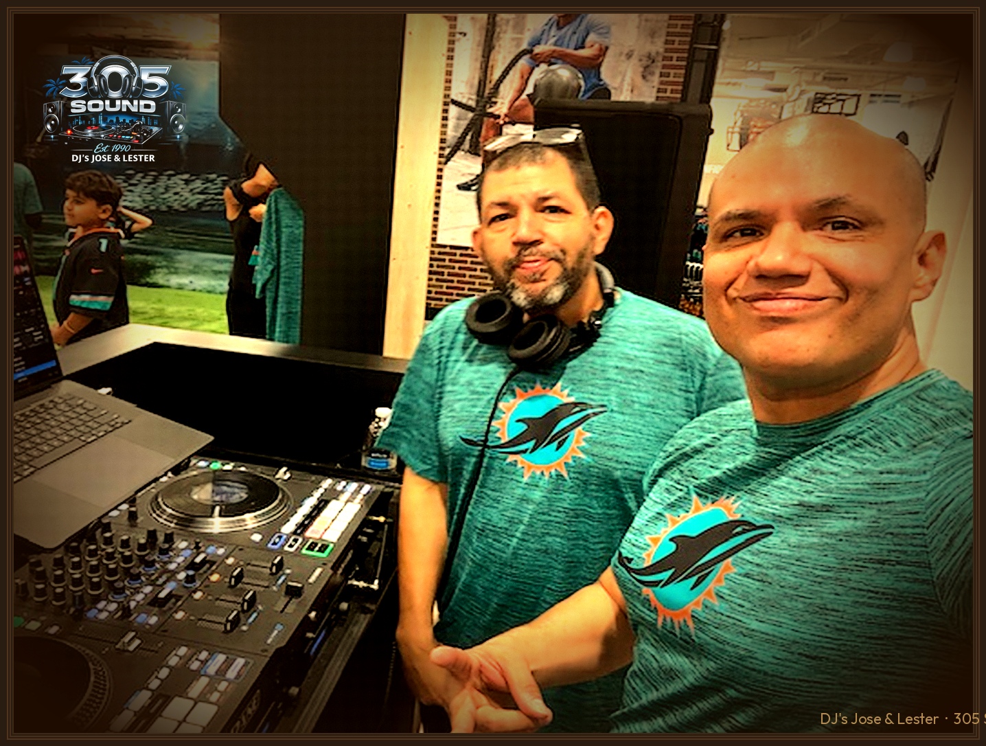 DJ's Jose and Lester Sandoval